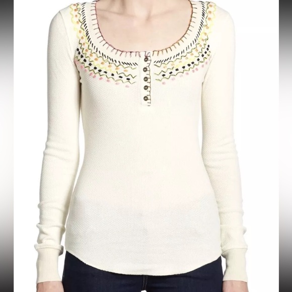 We The Free People Embroidered Henley Thermal Sz. S - Picture 3 of 6